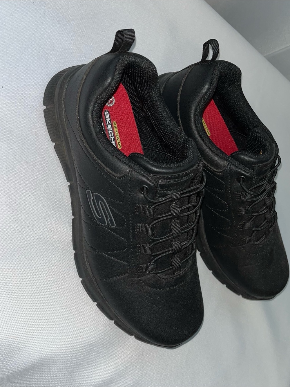 Skechers Women’s Black Sneakers - Picture 2 of 8